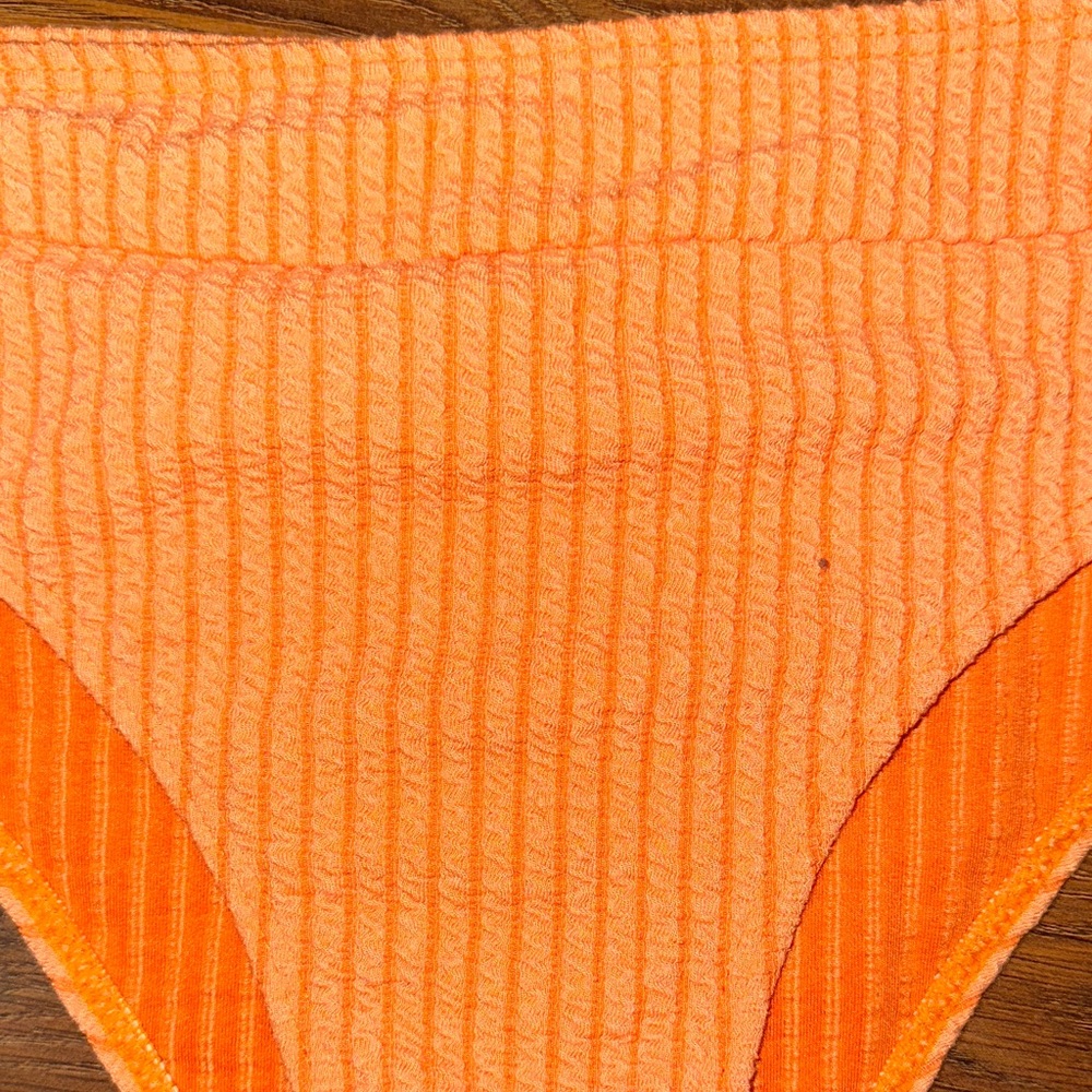 SHEIN Orange Ribbed Bikini Set - Picture 3 of 3